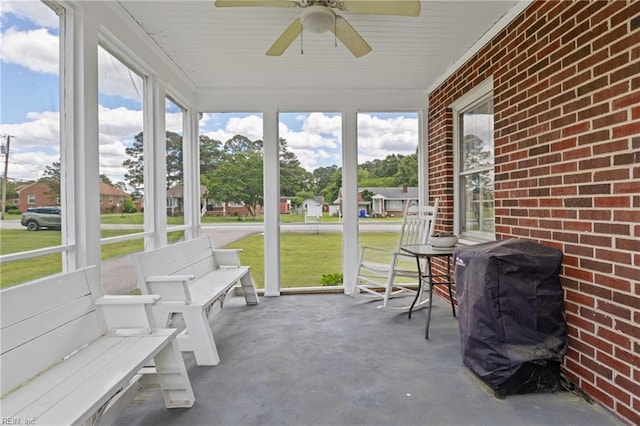 108 Pocahontas St, Franklin, VA 23851 - sunroom / solarium with ceiling fan