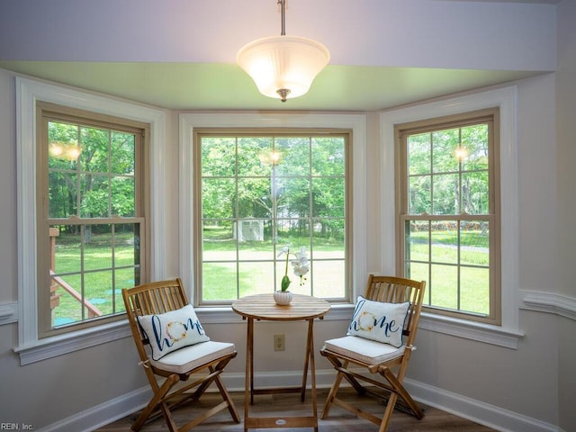 3124 Douglas Rd, Chesapeake, VA 23322 - living area with baseboards