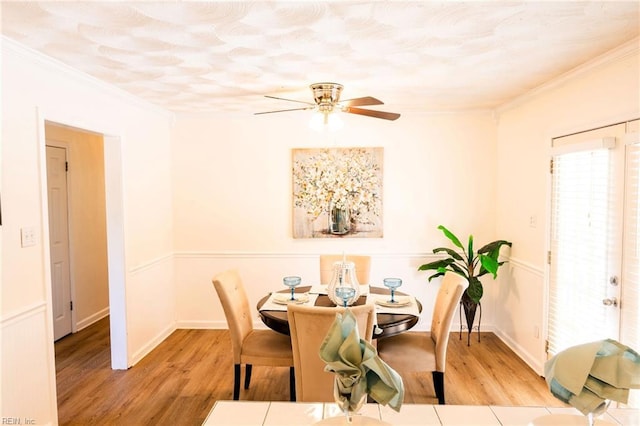 4505 Hessian Ct, Virginia Beach, VA 23462 - dining space with wood finished floors, crown molding, a ceiling fan, and baseboards