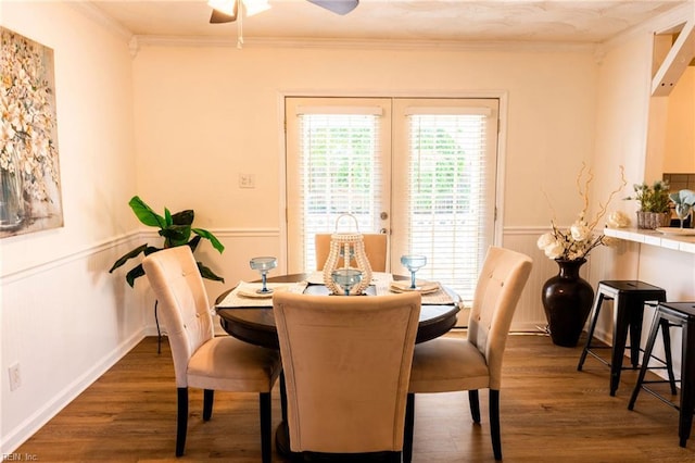 4505 Hessian Ct, Virginia Beach, VA 23462 - dining space with wood finished floors, crown molding, ceiling fan, and baseboards