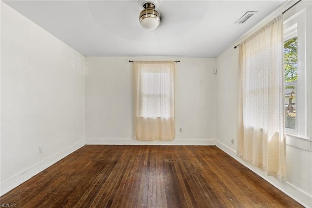 858 47th St, Norfolk, VA 23508 - unfurnished room with wood-type flooring and baseboards