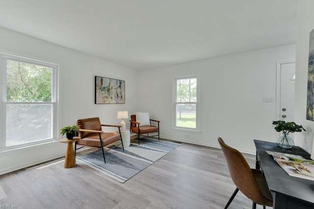 4401 Southampton Arch, Portsmouth, VA 23703 - living area featuring wood finished floors and baseboards