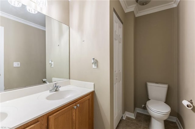 115 Rochdale Ln, Suffolk, VA 23434 - bathroom featuring toilet, double vanity, tile patterned flooring, baseboards, and ornamental molding