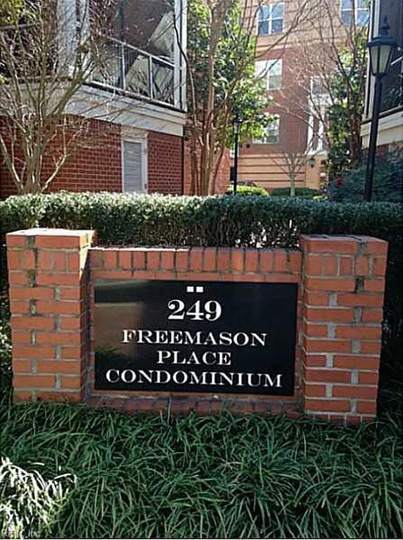 249 W Freemason St Unit 405, Norfolk, VA 23510 - view of community sign