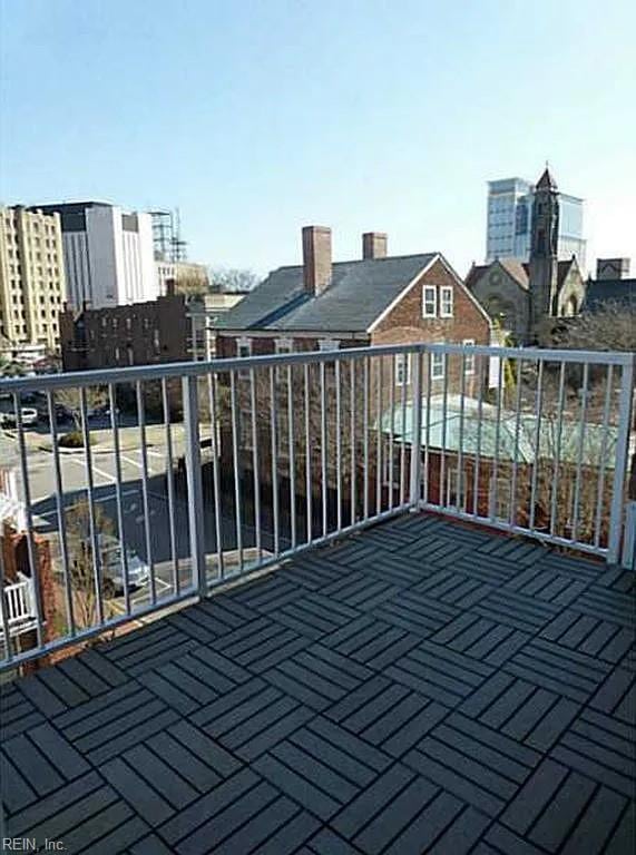 249 W Freemason St Unit 405, Norfolk, VA 23510 - view of wooden deck