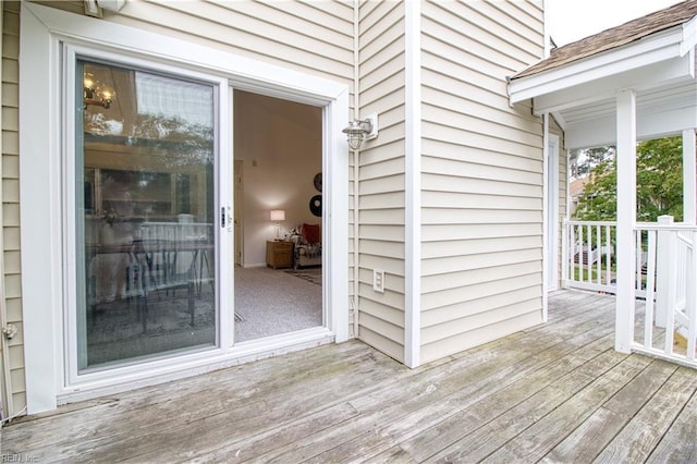 2574 Cove Point Pl, Virginia Beach, VA 23454 - view of wooden deck
