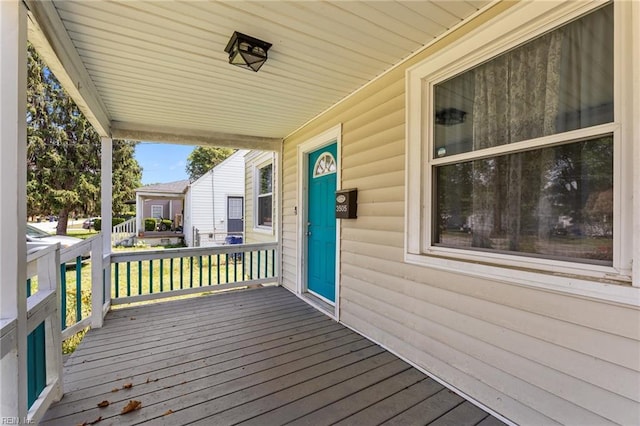 3505 Commonwealth Ave, Portsmouth, VA 23707 - view of wooden porch