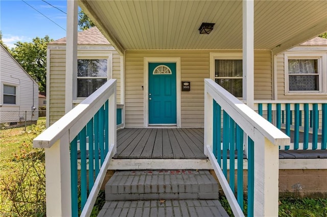 3505 Commonwealth Ave, Portsmouth, VA 23707 - entrance to property with covered porch