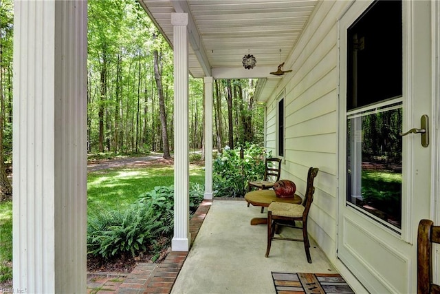 2944 Ridge Rd, Cobbs Creek, VA 23035 - view of covered porch