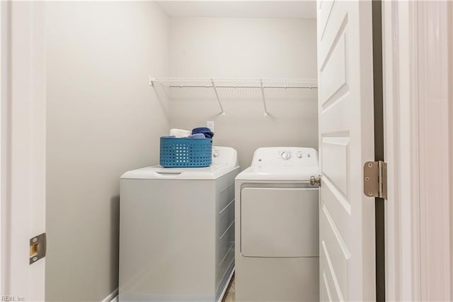 123 Getty Rd, Suffolk, VA 23434 - laundry room with washing machine and clothes dryer
