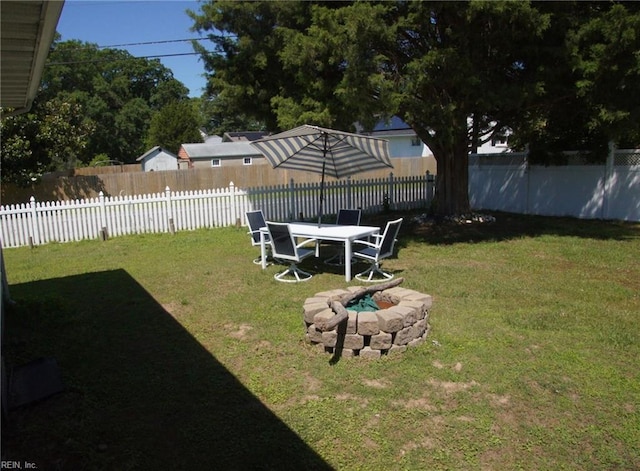 450 Benthall Rd, Hampton, VA 23664 - view of yard with an outdoor fire pit