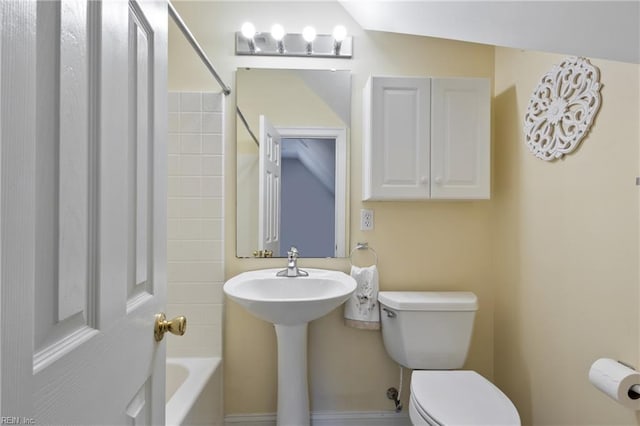 20185 Harbour Rdg, Smithfield, VA 23430 - bathroom featuring toilet and  shower combination