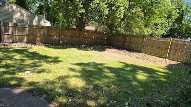 769 Olivieri Ln, Virginia Beach, VA 23455 - view of yard