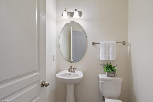145 Beacon Run, Suffolk, VA 23435 - half bath with toilet