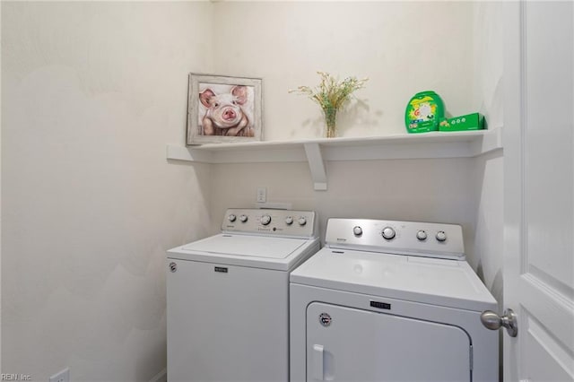 145 Beacon Run, Suffolk, VA 23435 - laundry room with washer and dryer