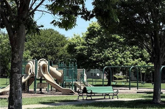 145 Beacon Run, Suffolk, VA 23435 - community play area with a lawn