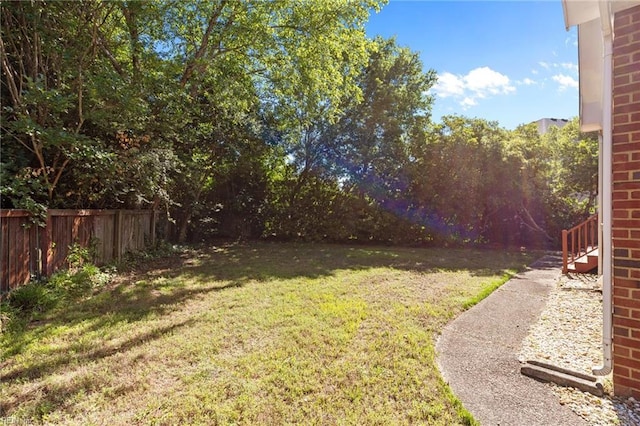 2288 Souverain Ln, Virginia Beach, VA 23454 - view of yard