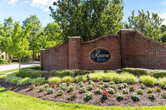 2288 Souverain Ln, Virginia Beach, VA 23454 - view of community sign