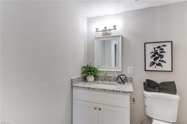 5553 Rock Creek Ln, Virginia Beach, VA 23462 - half bath featuring vanity and toilet