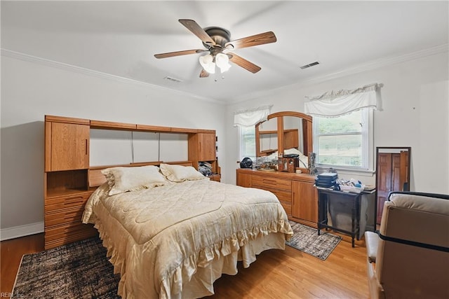 355 Nassau Pl, Hampton, VA 23666 - bedroom featuring light wood-style floors, ornamental molding, ceiling fan, and baseboards