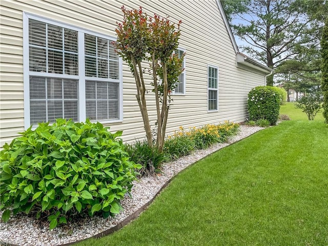 2884 Einstein Dr, Virginia Beach, VA 23456 - view of side of property with a yard