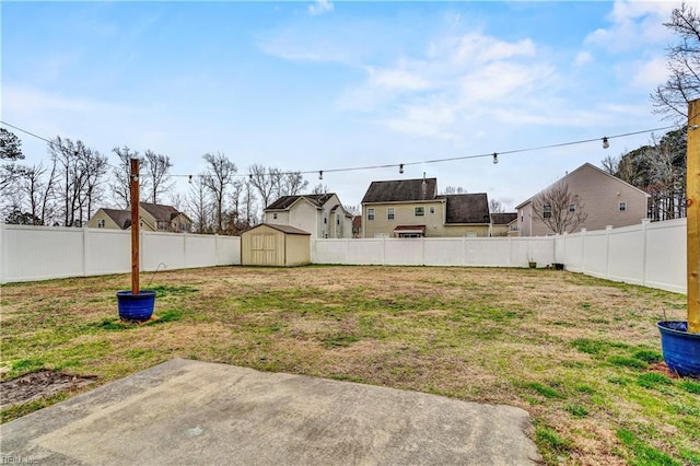 5233 Winery Dr, Chesapeake, VA 23321 - view of yard featuring a patio