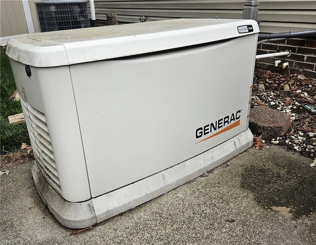 520 Hickory Cres, Smithfield, VA 23430 - exterior view of a power unit and central AC unit
