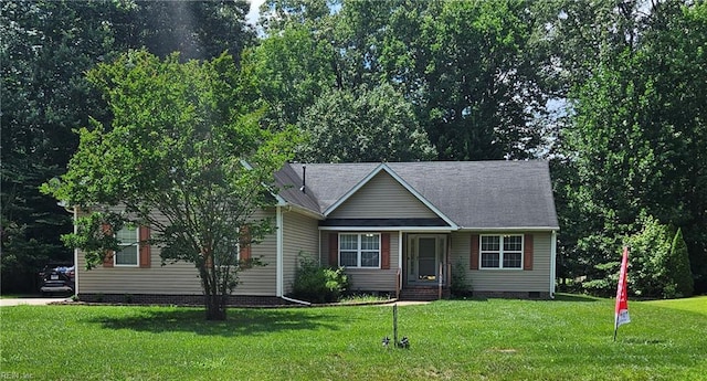 520 Hickory Cres, Smithfield, VA 23430 - view of front of house featuring a front lawn and crawl space