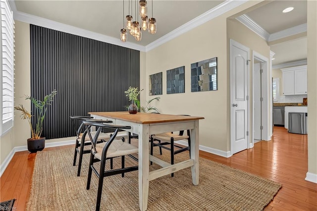 921 Justin Lee Way, Chesapeake, VA 23322 - dining area with light wood-style floors, baseboards, ornamental molding, a chandelier, and recessed lighting