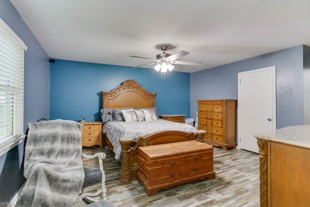 20 Hatteras Lndg, Hampton, VA 23669 - bedroom with light wood-style floors and ceiling fan
