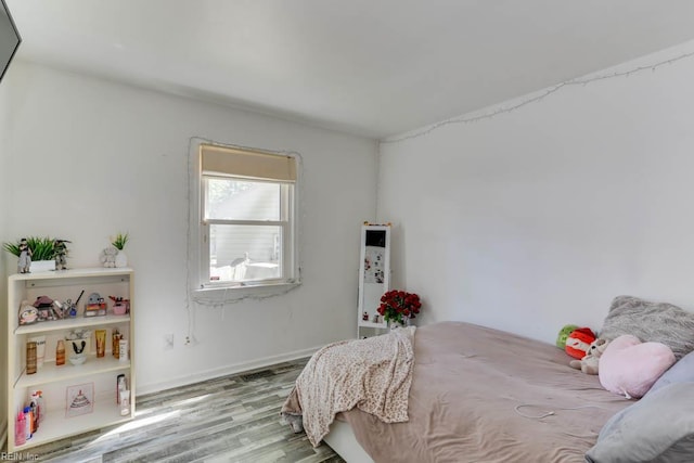 20 Hatteras Lndg, Hampton, VA 23669 - bedroom featuring wood finished floors and baseboards