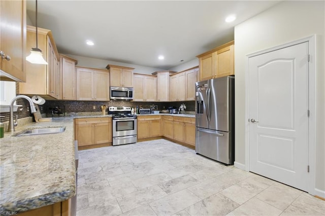 700 Dickens Pl, Chesapeake, VA 23322 - kitchen with stainless steel appliances, a sink, tasteful backsplash, light brown cabinets, and recessed lighting