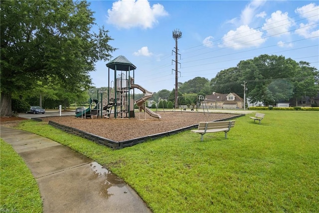 700 Dickens Pl, Chesapeake, VA 23322 - communal playground with a lawn