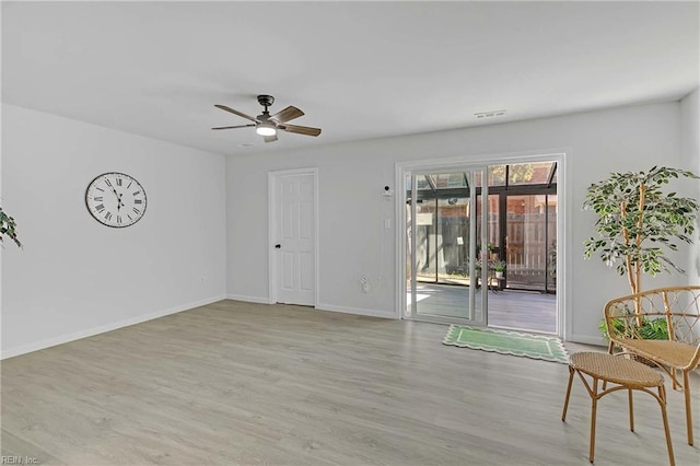 392 Deputy Ln Unit D, Newport News, VA 23608 - unfurnished room with light wood finished floors, ceiling fan, and baseboards