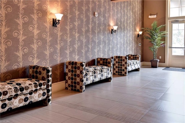 5413 Foundation St, Williamsburg, VA 23188 - lobby with wallpapered walls