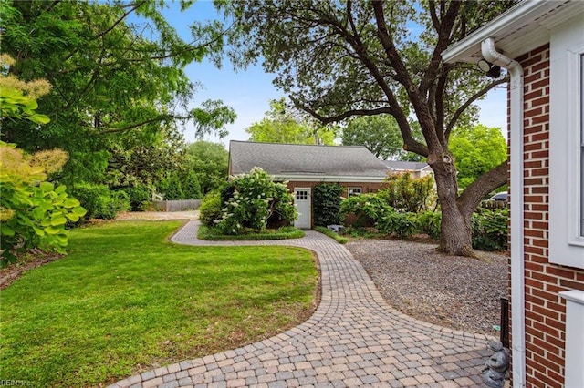 3403 Chesapeake Ave, Hampton, VA 23661 - view of grassy yard