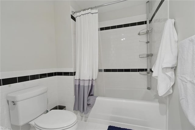 4250 Granby St Unit 109, Norfolk, VA 23504 - full bath with toilet, shower / tub combo, tile walls, and wainscoting