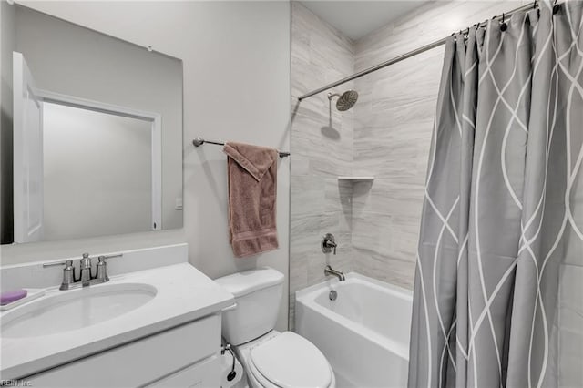 3001 Brylie Ct, Suffolk, VA 23435 - full bath with shower / tub combo with curtain, vanity, and toilet