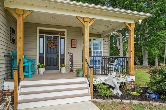 183 Belle Aire Dr, Hardyville, VA 23070 - view of exterior entry featuring a porch