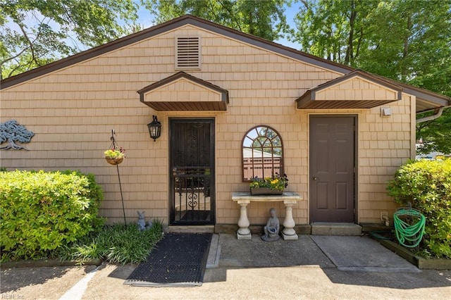 224 Iroquois Rd, Virginia Beach, VA 23462 - view of front facade