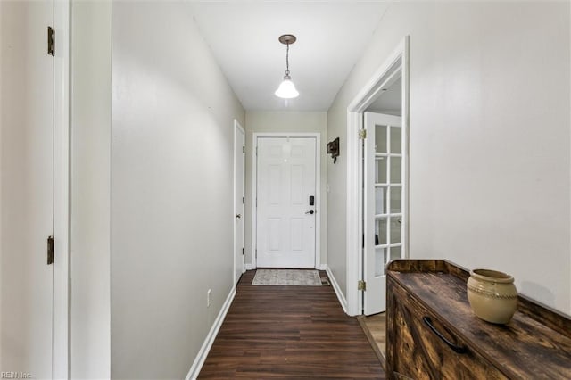 118 Cove Rd, Newport News, VA 23608 - entryway with wood finished floors and baseboards