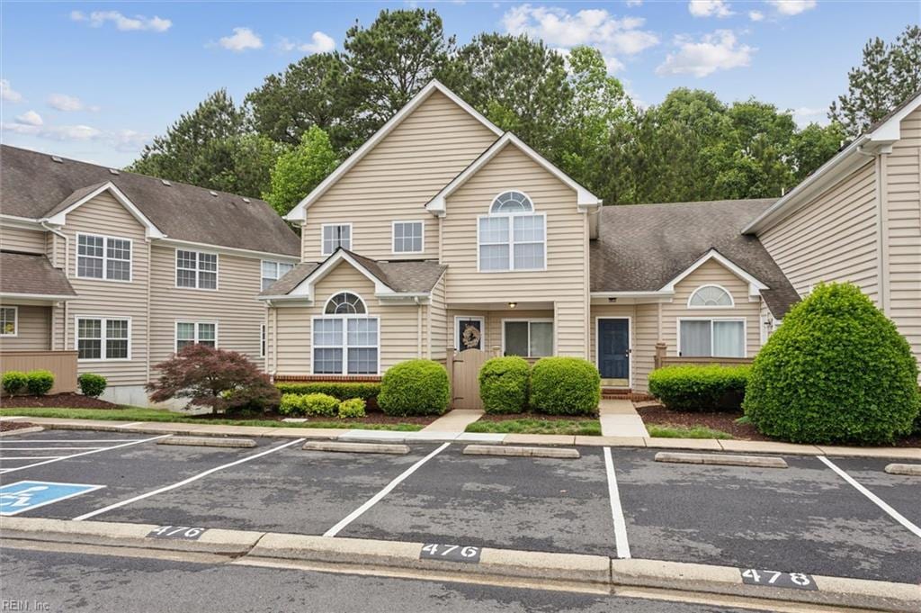 476 Fairway Lookout Dr, Williamsburg, VA 23188 - view of front facade with uncovered parking