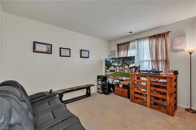 111 Windsor Ct, Suffolk, VA 23434 - carpeted living area with baseboards