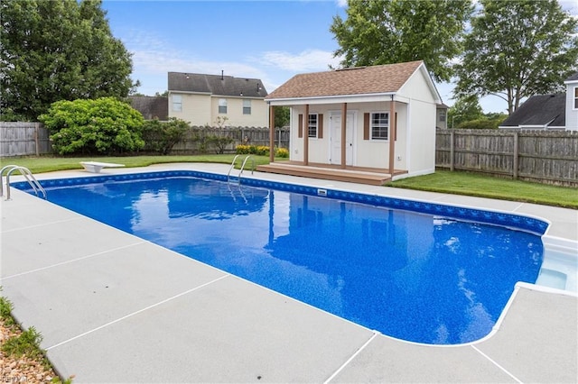 401 Fire Box Ct, Chesapeake, VA 23323 - view of swimming pool with an outdoor structure and a storage structure