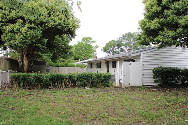 5857 Frament Ave, Norfolk, VA 23502 - view of yard