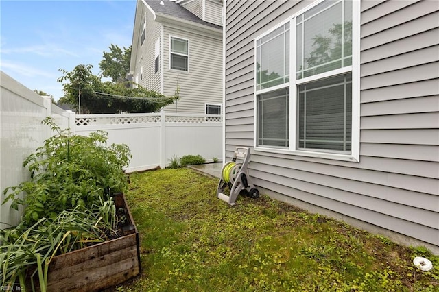 5516 Sadie Ln, Virginia Beach, VA 23462 - view of yard