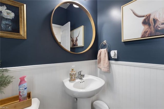 5516 Sadie Ln, Virginia Beach, VA 23462 - bathroom featuring wainscoting and a sink