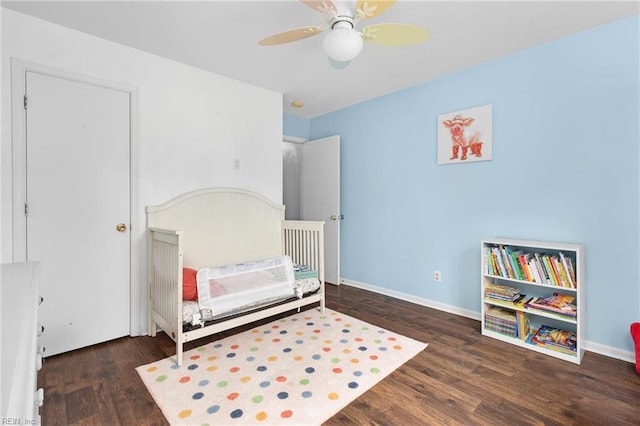 112 Hopemont Ln, Suffolk, VA 23434 - bedroom featuring wood finished floors, baseboards, and ceiling fan