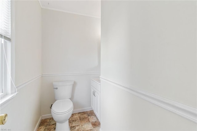 2 Sheralyn Pl, Hampton, VA 23666 - bathroom with toilet, baseboards, vanity, and stone finish flooring