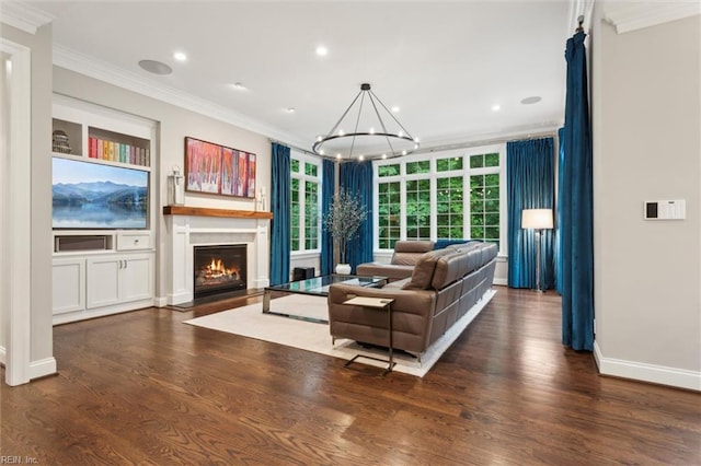 1909 N Fowlers Close Close, Williamsburg, VA 23185 - living area featuring crown molding, wood finished floors, a chandelier, recessed lighting, and a glass covered fireplace